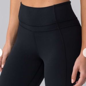 Lululemon Pushing Limits 7/8 Tight